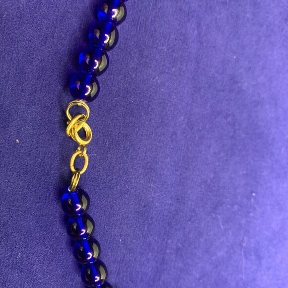 Stunning Blue Venetian Glass Necklace and Earrings Set, Vintage - Picture 3 of 8